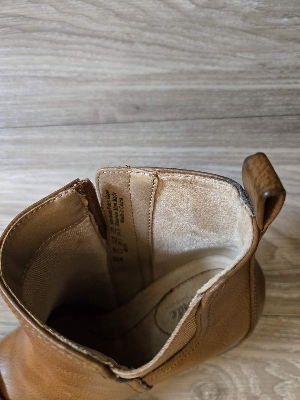Lifestride Mesa Classic Tan Chelsea Bootie - Picture 3 of 6
